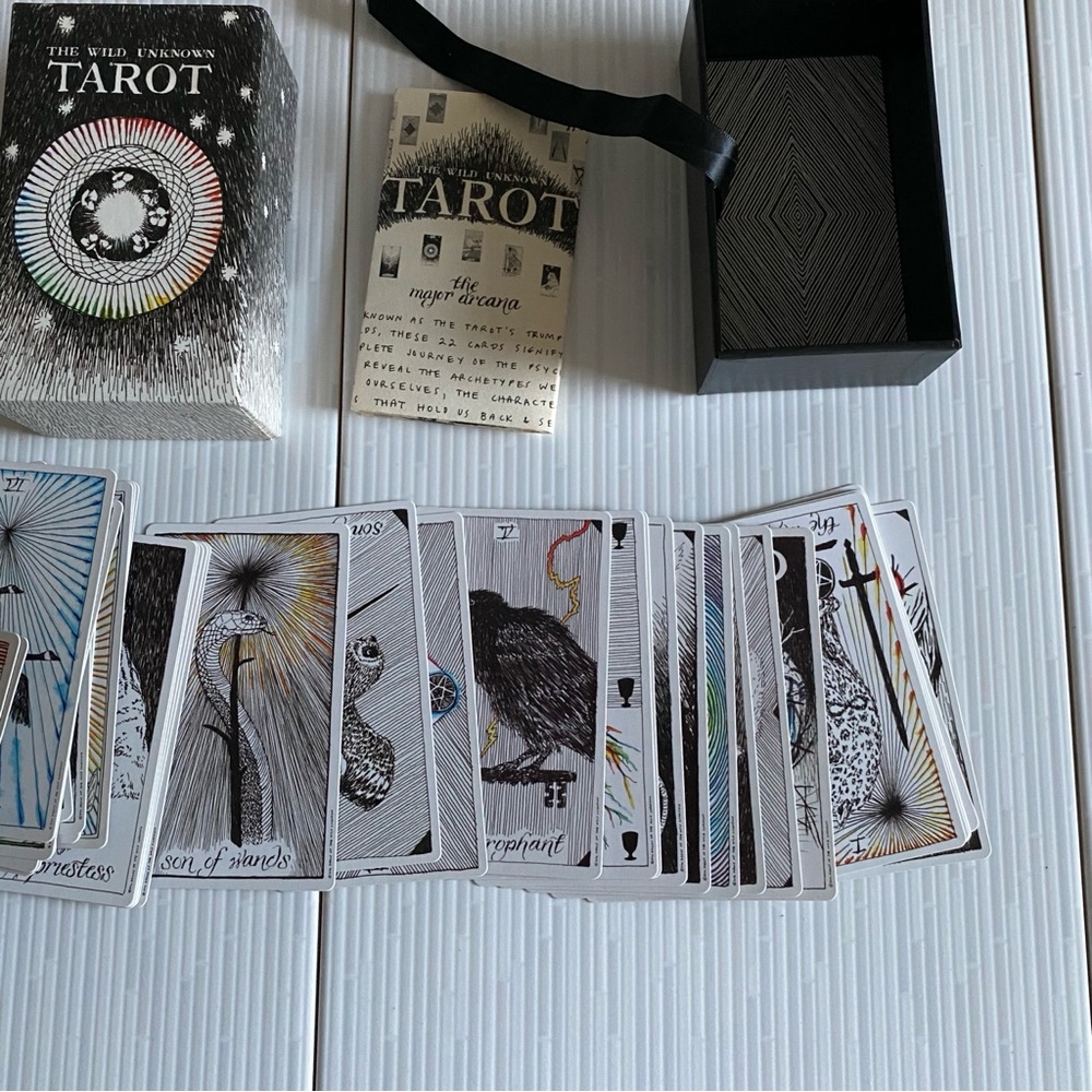 NEW The Wild Unknown Tarot Deck Mystical Whimsical Wicca - Picture 4 of 6